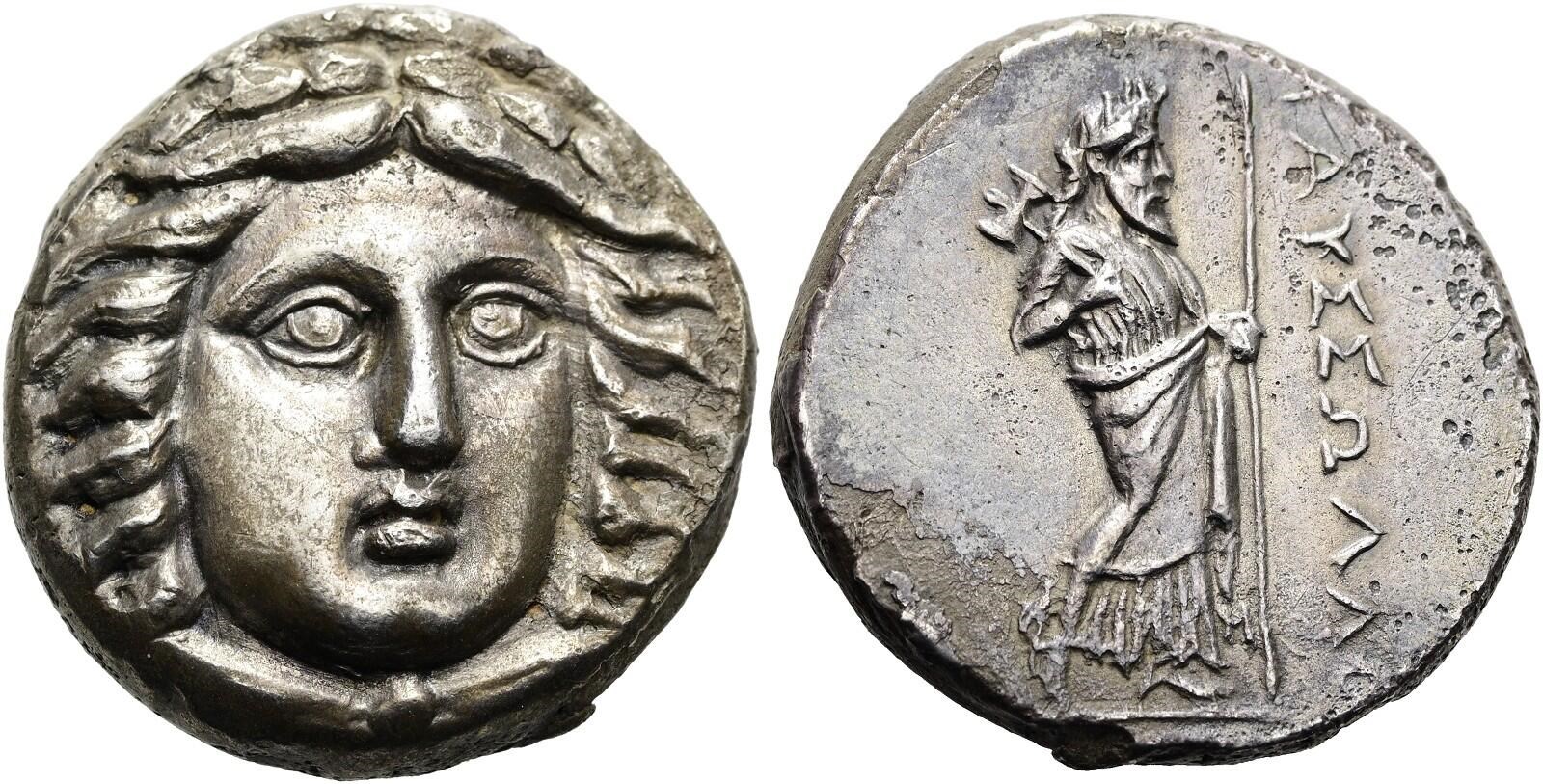 Lot 54 - Mausolos Tetradrachm